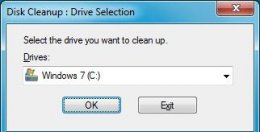 Укажите диск, на котором установлена Windows 7 (обычно это C:\)